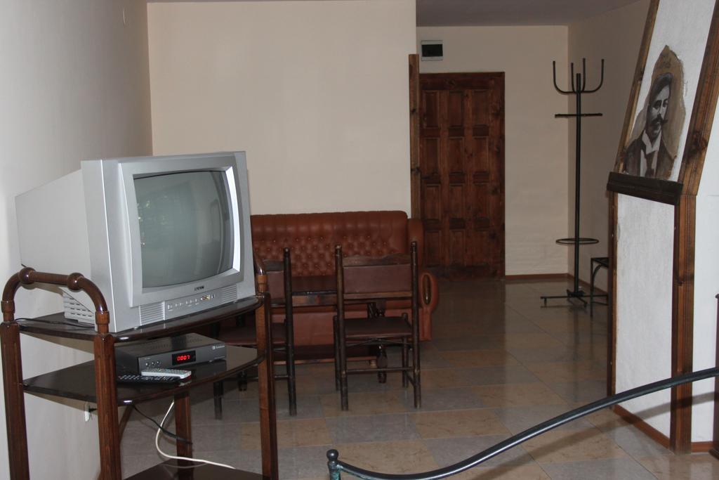 Guest House Chinarite Σαντάνσκι Δωμάτιο φωτογραφία
